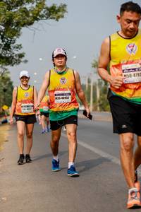 BIB: 4792, 46952, 4527
                            <button type="button" onclick="openModal(10425415)" class="btn btn-primary btn-sm float-right btn-popup" data-toggle="modal" data-target=".modal-high-quality">
                        <i class="fas fa-shopping-cart"></i> Add to Cart
                    </button>
                                            <button type="button" onclick="isThisMe(10425415, true)" class="btn btn-success btn-sm float-right btn-popup btn-isme hidden" data-toggle="tooltip" data-placement="bottom" title="นี่คือรูปของคุณใช่ไหม คลิกที่นี่เพื่อเอาเข้าอัลบั้ม">
                        <i class="fas fa-plus"></i> Add to album
                    </button>
                    <button type="button" onclick="isThisMe(10425415, false)" class="btn btn-warning btn-sm float-right btn-popup btn-isnotme hidden">
                        <i class="fas fa-ban"></i> Remove from album
                    </button>