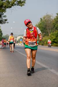 BIB: 40323
                            <button type="button" onclick="openModal(10425697)" class="btn btn-primary btn-sm float-right btn-popup" data-toggle="modal" data-target=".modal-high-quality">
                        <i class="fas fa-shopping-cart"></i> Add to Cart
                    </button>
                                            <button type="button" onclick="isThisMe(10425697, true)" class="btn btn-success btn-sm float-right btn-popup btn-isme hidden" data-toggle="tooltip" data-placement="bottom" title="นี่คือรูปของคุณใช่ไหม คลิกที่นี่เพื่อเอาเข้าอัลบั้ม">
                        <i class="fas fa-plus"></i> Add to album
                    </button>
                    <button type="button" onclick="isThisMe(10425697, false)" class="btn btn-warning btn-sm float-right btn-popup btn-isnotme hidden">
                        <i class="fas fa-ban"></i> Remove from album
                    </button>