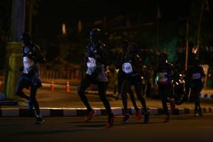 BIB: 3189
                            <button type="button" onclick="openModal(9067360)" class="btn btn-primary btn-sm float-right btn-popup" data-toggle="modal" data-target=".modal-high-quality">
                        <i class="fas fa-shopping-cart"></i> Add to Cart
                    </button>
                                            <button type="button" onclick="isThisMe(9067360, true)" class="btn btn-success btn-sm float-right btn-popup btn-isme hidden" data-toggle="tooltip" data-placement="bottom" title="นี่คือรูปของคุณใช่ไหม คลิกที่นี่เพื่อเอาเข้าอัลบั้ม">
                        <i class="fas fa-plus"></i> Add to album
                    </button>
                    <button type="button" onclick="isThisMe(9067360, false)" class="btn btn-warning btn-sm float-right btn-popup btn-isnotme hidden">
                        <i class="fas fa-ban"></i> Remove from album
                    </button>