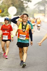 BIB: 42100
                            <button type="button" onclick="openModal(9270431)" class="btn btn-primary btn-sm float-right btn-popup" data-toggle="modal" data-target=".modal-high-quality">
                        <i class="fas fa-shopping-cart"></i> Add to Cart
                    </button>
                                            <button type="button" onclick="isThisMe(9270431, true)" class="btn btn-success btn-sm float-right btn-popup btn-isme hidden" data-toggle="tooltip" data-placement="bottom" title="นี่คือรูปของคุณใช่ไหม คลิกที่นี่เพื่อเอาเข้าอัลบั้ม">
                        <i class="fas fa-plus"></i> Add to album
                    </button>
                    <button type="button" onclick="isThisMe(9270431, false)" class="btn btn-warning btn-sm float-right btn-popup btn-isnotme hidden">
                        <i class="fas fa-ban"></i> Remove from album
                    </button>