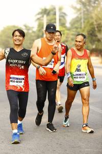 BIB: 1748, 40436, 46144
                            <button type="button" onclick="openModal(9259985)" class="btn btn-primary btn-sm float-right btn-popup" data-toggle="modal" data-target=".modal-high-quality">
                        <i class="fas fa-shopping-cart"></i> Add to Cart
                    </button>
                                            <button type="button" onclick="isThisMe(9259985, true)" class="btn btn-success btn-sm float-right btn-popup btn-isme hidden" data-toggle="tooltip" data-placement="bottom" title="นี่คือรูปของคุณใช่ไหม คลิกที่นี่เพื่อเอาเข้าอัลบั้ม">
                        <i class="fas fa-plus"></i> Add to album
                    </button>
                    <button type="button" onclick="isThisMe(9259985, false)" class="btn btn-warning btn-sm float-right btn-popup btn-isnotme hidden">
                        <i class="fas fa-ban"></i> Remove from album
                    </button>