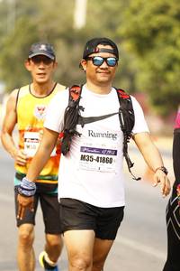 BIB: 4219, 41860
                            <button type="button" onclick="openModal(9274879)" class="btn btn-primary btn-sm float-right btn-popup" data-toggle="modal" data-target=".modal-high-quality">
                        <i class="fas fa-shopping-cart"></i> Add to Cart
                    </button>
                                            <button type="button" onclick="isThisMe(9274879, true)" class="btn btn-success btn-sm float-right btn-popup btn-isme hidden" data-toggle="tooltip" data-placement="bottom" title="นี่คือรูปของคุณใช่ไหม คลิกที่นี่เพื่อเอาเข้าอัลบั้ม">
                        <i class="fas fa-plus"></i> Add to album
                    </button>
                    <button type="button" onclick="isThisMe(9274879, false)" class="btn btn-warning btn-sm float-right btn-popup btn-isnotme hidden">
                        <i class="fas fa-ban"></i> Remove from album
                    </button>