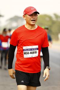 BIB: 421952, 46819
                            <button type="button" onclick="openModal(9260896)" class="btn btn-primary btn-sm float-right btn-popup" data-toggle="modal" data-target=".modal-high-quality">
                        <i class="fas fa-shopping-cart"></i> Add to Cart
                    </button>
                                            <button type="button" onclick="isThisMe(9260896, true)" class="btn btn-success btn-sm float-right btn-popup btn-isme hidden" data-toggle="tooltip" data-placement="bottom" title="นี่คือรูปของคุณใช่ไหม คลิกที่นี่เพื่อเอาเข้าอัลบั้ม">
                        <i class="fas fa-plus"></i> Add to album
                    </button>
                    <button type="button" onclick="isThisMe(9260896, false)" class="btn btn-warning btn-sm float-right btn-popup btn-isnotme hidden">
                        <i class="fas fa-ban"></i> Remove from album
                    </button>