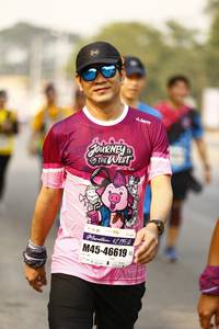 BIB: 42195, 46619
                            <button type="button" onclick="openModal(9266493)" class="btn btn-primary btn-sm float-right btn-popup" data-toggle="modal" data-target=".modal-high-quality">
                        <i class="fas fa-shopping-cart"></i> Add to Cart
                    </button>
                                            <button type="button" onclick="isThisMe(9266493, true)" class="btn btn-success btn-sm float-right btn-popup btn-isme hidden" data-toggle="tooltip" data-placement="bottom" title="นี่คือรูปของคุณใช่ไหม คลิกที่นี่เพื่อเอาเข้าอัลบั้ม">
                        <i class="fas fa-plus"></i> Add to album
                    </button>
                    <button type="button" onclick="isThisMe(9266493, false)" class="btn btn-warning btn-sm float-right btn-popup btn-isnotme hidden">
                        <i class="fas fa-ban"></i> Remove from album
                    </button>