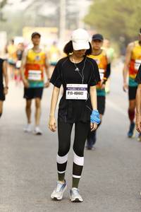 BIB: 40447
                            <button type="button" onclick="openModal(9270826)" class="btn btn-primary btn-sm float-right btn-popup" data-toggle="modal" data-target=".modal-high-quality">
                        <i class="fas fa-shopping-cart"></i> Add to Cart
                    </button>
                                            <button type="button" onclick="isThisMe(9270826, true)" class="btn btn-success btn-sm float-right btn-popup btn-isme hidden" data-toggle="tooltip" data-placement="bottom" title="นี่คือรูปของคุณใช่ไหม คลิกที่นี่เพื่อเอาเข้าอัลบั้ม">
                        <i class="fas fa-plus"></i> Add to album
                    </button>
                    <button type="button" onclick="isThisMe(9270826, false)" class="btn btn-warning btn-sm float-right btn-popup btn-isnotme hidden">
                        <i class="fas fa-ban"></i> Remove from album
                    </button>