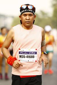 BIB: 42195, 41680
                            <button type="button" onclick="openModal(9263260)" class="btn btn-primary btn-sm float-right btn-popup" data-toggle="modal" data-target=".modal-high-quality">
                        <i class="fas fa-shopping-cart"></i> Add to Cart
                    </button>
                                            <button type="button" onclick="isThisMe(9263260, true)" class="btn btn-success btn-sm float-right btn-popup btn-isme hidden" data-toggle="tooltip" data-placement="bottom" title="นี่คือรูปของคุณใช่ไหม คลิกที่นี่เพื่อเอาเข้าอัลบั้ม">
                        <i class="fas fa-plus"></i> Add to album
                    </button>
                    <button type="button" onclick="isThisMe(9263260, false)" class="btn btn-warning btn-sm float-right btn-popup btn-isnotme hidden">
                        <i class="fas fa-ban"></i> Remove from album
                    </button>
