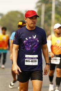 BIB: 48285
                            <button type="button" onclick="openModal(9276518)" class="btn btn-primary btn-sm float-right btn-popup" data-toggle="modal" data-target=".modal-high-quality">
                        <i class="fas fa-shopping-cart"></i> Add to Cart
                    </button>
                                            <button type="button" onclick="isThisMe(9276518, true)" class="btn btn-success btn-sm float-right btn-popup btn-isme hidden" data-toggle="tooltip" data-placement="bottom" title="นี่คือรูปของคุณใช่ไหม คลิกที่นี่เพื่อเอาเข้าอัลบั้ม">
                        <i class="fas fa-plus"></i> Add to album
                    </button>
                    <button type="button" onclick="isThisMe(9276518, false)" class="btn btn-warning btn-sm float-right btn-popup btn-isnotme hidden">
                        <i class="fas fa-ban"></i> Remove from album
                    </button>