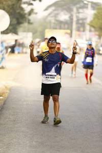 BIB: 41040
                            <button type="button" onclick="openModal(9271593)" class="btn btn-primary btn-sm float-right btn-popup" data-toggle="modal" data-target=".modal-high-quality">
                        <i class="fas fa-shopping-cart"></i> Add to Cart
                    </button>
                                            <button type="button" onclick="isThisMe(9271593, true)" class="btn btn-success btn-sm float-right btn-popup btn-isme hidden" data-toggle="tooltip" data-placement="bottom" title="นี่คือรูปของคุณใช่ไหม คลิกที่นี่เพื่อเอาเข้าอัลบั้ม">
                        <i class="fas fa-plus"></i> Add to album
                    </button>
                    <button type="button" onclick="isThisMe(9271593, false)" class="btn btn-warning btn-sm float-right btn-popup btn-isnotme hidden">
                        <i class="fas fa-ban"></i> Remove from album
                    </button>