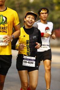 BIB: 4219, 45293
                            <button type="button" onclick="openModal(9264006)" class="btn btn-primary btn-sm float-right btn-popup" data-toggle="modal" data-target=".modal-high-quality">
                        <i class="fas fa-shopping-cart"></i> Add to Cart
                    </button>
                                            <button type="button" onclick="isThisMe(9264006, true)" class="btn btn-success btn-sm float-right btn-popup btn-isme hidden" data-toggle="tooltip" data-placement="bottom" title="นี่คือรูปของคุณใช่ไหม คลิกที่นี่เพื่อเอาเข้าอัลบั้ม">
                        <i class="fas fa-plus"></i> Add to album
                    </button>
                    <button type="button" onclick="isThisMe(9264006, false)" class="btn btn-warning btn-sm float-right btn-popup btn-isnotme hidden">
                        <i class="fas fa-ban"></i> Remove from album
                    </button>