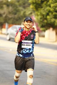 BIB: 40800
                            <button type="button" onclick="openModal(9271566)" class="btn btn-primary btn-sm float-right btn-popup" data-toggle="modal" data-target=".modal-high-quality">
                        <i class="fas fa-shopping-cart"></i> Add to Cart
                    </button>
                                            <button type="button" onclick="isThisMe(9271566, true)" class="btn btn-success btn-sm float-right btn-popup btn-isme hidden" data-toggle="tooltip" data-placement="bottom" title="นี่คือรูปของคุณใช่ไหม คลิกที่นี่เพื่อเอาเข้าอัลบั้ม">
                        <i class="fas fa-plus"></i> Add to album
                    </button>
                    <button type="button" onclick="isThisMe(9271566, false)" class="btn btn-warning btn-sm float-right btn-popup btn-isnotme hidden">
                        <i class="fas fa-ban"></i> Remove from album
                    </button>