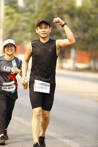 BIB: 46502, 40018
                            <button type="button" onclick="openModal(9275819)" class="btn btn-primary btn-sm float-right btn-popup" data-toggle="modal" data-target=".modal-high-quality">
                        <i class="fas fa-shopping-cart"></i> Add to Cart
                    </button>
                                            <button type="button" onclick="isThisMe(9275819, true)" class="btn btn-success btn-sm float-right btn-popup btn-isme hidden" data-toggle="tooltip" data-placement="bottom" title="นี่คือรูปของคุณใช่ไหม คลิกที่นี่เพื่อเอาเข้าอัลบั้ม">
                        <i class="fas fa-plus"></i> Add to album
                    </button>
                    <button type="button" onclick="isThisMe(9275819, false)" class="btn btn-warning btn-sm float-right btn-popup btn-isnotme hidden">
                        <i class="fas fa-ban"></i> Remove from album
                    </button>