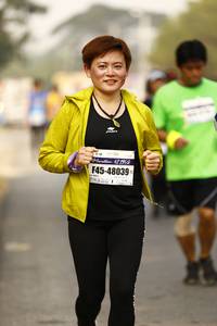BIB: 421, 48039
                            <button type="button" onclick="openModal(9261285)" class="btn btn-primary btn-sm float-right btn-popup" data-toggle="modal" data-target=".modal-high-quality">
                        <i class="fas fa-shopping-cart"></i> Add to Cart
                    </button>
                                            <button type="button" onclick="isThisMe(9261285, true)" class="btn btn-success btn-sm float-right btn-popup btn-isme hidden" data-toggle="tooltip" data-placement="bottom" title="นี่คือรูปของคุณใช่ไหม คลิกที่นี่เพื่อเอาเข้าอัลบั้ม">
                        <i class="fas fa-plus"></i> Add to album
                    </button>
                    <button type="button" onclick="isThisMe(9261285, false)" class="btn btn-warning btn-sm float-right btn-popup btn-isnotme hidden">
                        <i class="fas fa-ban"></i> Remove from album
                    </button>