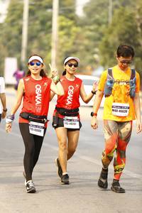 BIB: 46639, 40201, 40080
                            <button type="button" onclick="openModal(9272690)" class="btn btn-primary btn-sm float-right btn-popup" data-toggle="modal" data-target=".modal-high-quality">
                        <i class="fas fa-shopping-cart"></i> Add to Cart
                    </button>
                                            <button type="button" onclick="isThisMe(9272690, true)" class="btn btn-success btn-sm float-right btn-popup btn-isme hidden" data-toggle="tooltip" data-placement="bottom" title="นี่คือรูปของคุณใช่ไหม คลิกที่นี่เพื่อเอาเข้าอัลบั้ม">
                        <i class="fas fa-plus"></i> Add to album
                    </button>
                    <button type="button" onclick="isThisMe(9272690, false)" class="btn btn-warning btn-sm float-right btn-popup btn-isnotme hidden">
                        <i class="fas fa-ban"></i> Remove from album
                    </button>