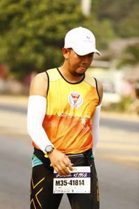 BIB: 421952, 41814
                            <button type="button" onclick="openModal(9276524)" class="btn btn-primary btn-sm float-right btn-popup" data-toggle="modal" data-target=".modal-high-quality">
                        <i class="fas fa-shopping-cart"></i> Add to Cart
                    </button>
                                            <button type="button" onclick="isThisMe(9276524, true)" class="btn btn-success btn-sm float-right btn-popup btn-isme hidden" data-toggle="tooltip" data-placement="bottom" title="นี่คือรูปของคุณใช่ไหม คลิกที่นี่เพื่อเอาเข้าอัลบั้ม">
                        <i class="fas fa-plus"></i> Add to album
                    </button>
                    <button type="button" onclick="isThisMe(9276524, false)" class="btn btn-warning btn-sm float-right btn-popup btn-isnotme hidden">
                        <i class="fas fa-ban"></i> Remove from album
                    </button>