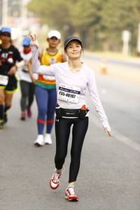 BIB: 40197
                            <button type="button" onclick="openModal(9270970)" class="btn btn-primary btn-sm float-right btn-popup" data-toggle="modal" data-target=".modal-high-quality">
                        <i class="fas fa-shopping-cart"></i> Add to Cart
                    </button>
                                            <button type="button" onclick="isThisMe(9270970, true)" class="btn btn-success btn-sm float-right btn-popup btn-isme hidden" data-toggle="tooltip" data-placement="bottom" title="นี่คือรูปของคุณใช่ไหม คลิกที่นี่เพื่อเอาเข้าอัลบั้ม">
                        <i class="fas fa-plus"></i> Add to album
                    </button>
                    <button type="button" onclick="isThisMe(9270970, false)" class="btn btn-warning btn-sm float-right btn-popup btn-isnotme hidden">
                        <i class="fas fa-ban"></i> Remove from album
                    </button>