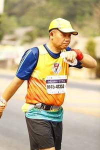 BIB: 4212, 47353
                            <button type="button" onclick="openModal(9275702)" class="btn btn-primary btn-sm float-right btn-popup" data-toggle="modal" data-target=".modal-high-quality">
                        <i class="fas fa-shopping-cart"></i> Add to Cart
                    </button>
                                            <button type="button" onclick="isThisMe(9275702, true)" class="btn btn-success btn-sm float-right btn-popup btn-isme hidden" data-toggle="tooltip" data-placement="bottom" title="นี่คือรูปของคุณใช่ไหม คลิกที่นี่เพื่อเอาเข้าอัลบั้ม">
                        <i class="fas fa-plus"></i> Add to album
                    </button>
                    <button type="button" onclick="isThisMe(9275702, false)" class="btn btn-warning btn-sm float-right btn-popup btn-isnotme hidden">
                        <i class="fas fa-ban"></i> Remove from album
                    </button>