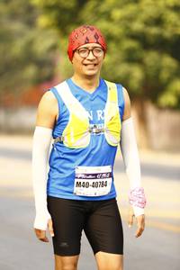 BIB: 121, 40784
                            <button type="button" onclick="openModal(9264499)" class="btn btn-primary btn-sm float-right btn-popup" data-toggle="modal" data-target=".modal-high-quality">
                        <i class="fas fa-shopping-cart"></i> Add to Cart
                    </button>
                                            <button type="button" onclick="isThisMe(9264499, true)" class="btn btn-success btn-sm float-right btn-popup btn-isme hidden" data-toggle="tooltip" data-placement="bottom" title="นี่คือรูปของคุณใช่ไหม คลิกที่นี่เพื่อเอาเข้าอัลบั้ม">
                        <i class="fas fa-plus"></i> Add to album
                    </button>
                    <button type="button" onclick="isThisMe(9264499, false)" class="btn btn-warning btn-sm float-right btn-popup btn-isnotme hidden">
                        <i class="fas fa-ban"></i> Remove from album
                    </button>