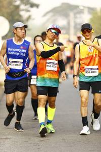 BIB: 423, 42947, 41451
                            <button type="button" onclick="openModal(9258552)" class="btn btn-primary btn-sm float-right btn-popup" data-toggle="modal" data-target=".modal-high-quality">
                        <i class="fas fa-shopping-cart"></i> Add to Cart
                    </button>
                                            <button type="button" onclick="isThisMe(9258552, true)" class="btn btn-success btn-sm float-right btn-popup btn-isme hidden" data-toggle="tooltip" data-placement="bottom" title="นี่คือรูปของคุณใช่ไหม คลิกที่นี่เพื่อเอาเข้าอัลบั้ม">
                        <i class="fas fa-plus"></i> Add to album
                    </button>
                    <button type="button" onclick="isThisMe(9258552, false)" class="btn btn-warning btn-sm float-right btn-popup btn-isnotme hidden">
                        <i class="fas fa-ban"></i> Remove from album
                    </button>
