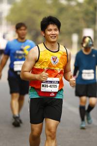 BIB: 1219, 42725
                            <button type="button" onclick="openModal(9270577)" class="btn btn-primary btn-sm float-right btn-popup" data-toggle="modal" data-target=".modal-high-quality">
                        <i class="fas fa-shopping-cart"></i> Add to Cart
                    </button>
                                            <button type="button" onclick="isThisMe(9270577, true)" class="btn btn-success btn-sm float-right btn-popup btn-isme hidden" data-toggle="tooltip" data-placement="bottom" title="นี่คือรูปของคุณใช่ไหม คลิกที่นี่เพื่อเอาเข้าอัลบั้ม">
                        <i class="fas fa-plus"></i> Add to album
                    </button>
                    <button type="button" onclick="isThisMe(9270577, false)" class="btn btn-warning btn-sm float-right btn-popup btn-isnotme hidden">
                        <i class="fas fa-ban"></i> Remove from album
                    </button>