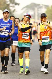 BIB: 42947, 42386, 41451
                            <button type="button" onclick="openModal(9258557)" class="btn btn-primary btn-sm float-right btn-popup" data-toggle="modal" data-target=".modal-high-quality">
                        <i class="fas fa-shopping-cart"></i> Add to Cart
                    </button>
                                            <button type="button" onclick="isThisMe(9258557, true)" class="btn btn-success btn-sm float-right btn-popup btn-isme hidden" data-toggle="tooltip" data-placement="bottom" title="นี่คือรูปของคุณใช่ไหม คลิกที่นี่เพื่อเอาเข้าอัลบั้ม">
                        <i class="fas fa-plus"></i> Add to album
                    </button>
                    <button type="button" onclick="isThisMe(9258557, false)" class="btn btn-warning btn-sm float-right btn-popup btn-isnotme hidden">
                        <i class="fas fa-ban"></i> Remove from album
                    </button>
