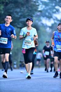 BIB: 20755, 20529, 258
                            <button type="button" onclick="openModal(10201011)" class="btn btn-primary btn-sm float-right btn-popup" data-toggle="modal" data-target=".modal-high-quality">
                        <i class="fas fa-shopping-cart"></i> Add to Cart
                    </button>
                                            <button type="button" onclick="isThisMe(10201011, true)" class="btn btn-success btn-sm float-right btn-popup btn-isme hidden" data-toggle="tooltip" data-placement="bottom" title="นี่คือรูปของคุณใช่ไหม คลิกที่นี่เพื่อเอาเข้าอัลบั้ม">
                        <i class="fas fa-plus"></i> Add to album
                    </button>
                    <button type="button" onclick="isThisMe(10201011, false)" class="btn btn-warning btn-sm float-right btn-popup btn-isnotme hidden">
                        <i class="fas fa-ban"></i> Remove from album
                    </button>