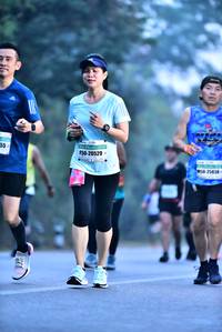 BIB: 20529, 25838
                            <button type="button" onclick="openModal(10201019)" class="btn btn-primary btn-sm float-right btn-popup" data-toggle="modal" data-target=".modal-high-quality">
                        <i class="fas fa-shopping-cart"></i> Add to Cart
                    </button>
                                            <button type="button" onclick="isThisMe(10201019, true)" class="btn btn-success btn-sm float-right btn-popup btn-isme hidden" data-toggle="tooltip" data-placement="bottom" title="นี่คือรูปของคุณใช่ไหม คลิกที่นี่เพื่อเอาเข้าอัลบั้ม">
                        <i class="fas fa-plus"></i> Add to album
                    </button>
                    <button type="button" onclick="isThisMe(10201019, false)" class="btn btn-warning btn-sm float-right btn-popup btn-isnotme hidden">
                        <i class="fas fa-ban"></i> Remove from album
                    </button>