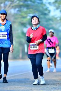 BIB: 45055, 40522
                            <button type="button" onclick="openModal(10209713)" class="btn btn-primary btn-sm float-right btn-popup" data-toggle="modal" data-target=".modal-high-quality">
                        <i class="fas fa-shopping-cart"></i> Add to Cart
                    </button>
                                            <button type="button" onclick="isThisMe(10209713, true)" class="btn btn-success btn-sm float-right btn-popup btn-isme hidden" data-toggle="tooltip" data-placement="bottom" title="นี่คือรูปของคุณใช่ไหม คลิกที่นี่เพื่อเอาเข้าอัลบั้ม">
                        <i class="fas fa-plus"></i> Add to album
                    </button>
                    <button type="button" onclick="isThisMe(10209713, false)" class="btn btn-warning btn-sm float-right btn-popup btn-isnotme hidden">
                        <i class="fas fa-ban"></i> Remove from album
                    </button>