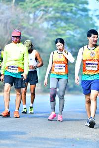BIB: 41924, 40091, 46666
                            <button type="button" onclick="openModal(10221380)" class="btn btn-primary btn-sm float-right btn-popup" data-toggle="modal" data-target=".modal-high-quality">
                        <i class="fas fa-shopping-cart"></i> Add to Cart
                    </button>
                                            <button type="button" onclick="isThisMe(10221380, true)" class="btn btn-success btn-sm float-right btn-popup btn-isme hidden" data-toggle="tooltip" data-placement="bottom" title="นี่คือรูปของคุณใช่ไหม คลิกที่นี่เพื่อเอาเข้าอัลบั้ม">
                        <i class="fas fa-plus"></i> Add to album
                    </button>
                    <button type="button" onclick="isThisMe(10221380, false)" class="btn btn-warning btn-sm float-right btn-popup btn-isnotme hidden">
                        <i class="fas fa-ban"></i> Remove from album
                    </button>