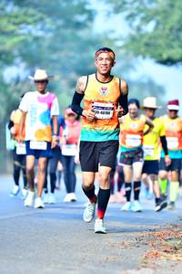 BIB: 40780
                            <button type="button" onclick="openModal(10220944)" class="btn btn-primary btn-sm float-right btn-popup" data-toggle="modal" data-target=".modal-high-quality">
                        <i class="fas fa-shopping-cart"></i> Add to Cart
                    </button>
                                            <button type="button" onclick="isThisMe(10220944, true)" class="btn btn-success btn-sm float-right btn-popup btn-isme hidden" data-toggle="tooltip" data-placement="bottom" title="นี่คือรูปของคุณใช่ไหม คลิกที่นี่เพื่อเอาเข้าอัลบั้ม">
                        <i class="fas fa-plus"></i> Add to album
                    </button>
                    <button type="button" onclick="isThisMe(10220944, false)" class="btn btn-warning btn-sm float-right btn-popup btn-isnotme hidden">
                        <i class="fas fa-ban"></i> Remove from album
                    </button>