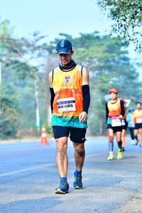 BIB: 43015
                            <button type="button" onclick="openModal(10208624)" class="btn btn-primary btn-sm float-right btn-popup" data-toggle="modal" data-target=".modal-high-quality">
                        <i class="fas fa-shopping-cart"></i> Add to Cart
                    </button>
                                            <button type="button" onclick="isThisMe(10208624, true)" class="btn btn-success btn-sm float-right btn-popup btn-isme hidden" data-toggle="tooltip" data-placement="bottom" title="นี่คือรูปของคุณใช่ไหม คลิกที่นี่เพื่อเอาเข้าอัลบั้ม">
                        <i class="fas fa-plus"></i> Add to album
                    </button>
                    <button type="button" onclick="isThisMe(10208624, false)" class="btn btn-warning btn-sm float-right btn-popup btn-isnotme hidden">
                        <i class="fas fa-ban"></i> Remove from album
                    </button>