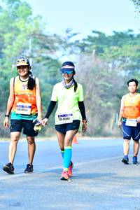 BIB: 41135, 345560
                            <button type="button" onclick="openModal(10220709)" class="btn btn-primary btn-sm float-right btn-popup" data-toggle="modal" data-target=".modal-high-quality">
                        <i class="fas fa-shopping-cart"></i> Add to Cart
                    </button>
                                            <button type="button" onclick="isThisMe(10220709, true)" class="btn btn-success btn-sm float-right btn-popup btn-isme hidden" data-toggle="tooltip" data-placement="bottom" title="นี่คือรูปของคุณใช่ไหม คลิกที่นี่เพื่อเอาเข้าอัลบั้ม">
                        <i class="fas fa-plus"></i> Add to album
                    </button>
                    <button type="button" onclick="isThisMe(10220709, false)" class="btn btn-warning btn-sm float-right btn-popup btn-isnotme hidden">
                        <i class="fas fa-ban"></i> Remove from album
                    </button>