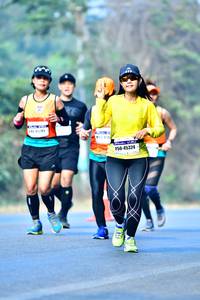 BIB: 140, 45324
                            <button type="button" onclick="openModal(10216427)" class="btn btn-primary btn-sm float-right btn-popup" data-toggle="modal" data-target=".modal-high-quality">
                        <i class="fas fa-shopping-cart"></i> Add to Cart
                    </button>
                                            <button type="button" onclick="isThisMe(10216427, true)" class="btn btn-success btn-sm float-right btn-popup btn-isme hidden" data-toggle="tooltip" data-placement="bottom" title="นี่คือรูปของคุณใช่ไหม คลิกที่นี่เพื่อเอาเข้าอัลบั้ม">
                        <i class="fas fa-plus"></i> Add to album
                    </button>
                    <button type="button" onclick="isThisMe(10216427, false)" class="btn btn-warning btn-sm float-right btn-popup btn-isnotme hidden">
                        <i class="fas fa-ban"></i> Remove from album
                    </button>