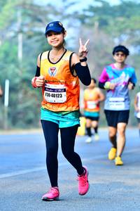 BIB: 40123
                            <button type="button" onclick="openModal(10183935)" class="btn btn-primary btn-sm float-right btn-popup" data-toggle="modal" data-target=".modal-high-quality">
                        <i class="fas fa-shopping-cart"></i> Add to Cart
                    </button>
                                            <button type="button" onclick="isThisMe(10183935, true)" class="btn btn-success btn-sm float-right btn-popup btn-isme hidden" data-toggle="tooltip" data-placement="bottom" title="นี่คือรูปของคุณใช่ไหม คลิกที่นี่เพื่อเอาเข้าอัลบั้ม">
                        <i class="fas fa-plus"></i> Add to album
                    </button>
                    <button type="button" onclick="isThisMe(10183935, false)" class="btn btn-warning btn-sm float-right btn-popup btn-isnotme hidden">
                        <i class="fas fa-ban"></i> Remove from album
                    </button>