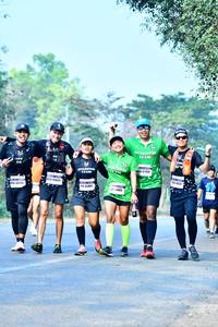BIB: 4434, 45884
                            <button type="button" onclick="openModal(10218173)" class="btn btn-primary btn-sm float-right btn-popup" data-toggle="modal" data-target=".modal-high-quality">
                        <i class="fas fa-shopping-cart"></i> Add to Cart
                    </button>
                                            <button type="button" onclick="isThisMe(10218173, true)" class="btn btn-success btn-sm float-right btn-popup btn-isme hidden" data-toggle="tooltip" data-placement="bottom" title="นี่คือรูปของคุณใช่ไหม คลิกที่นี่เพื่อเอาเข้าอัลบั้ม">
                        <i class="fas fa-plus"></i> Add to album
                    </button>
                    <button type="button" onclick="isThisMe(10218173, false)" class="btn btn-warning btn-sm float-right btn-popup btn-isnotme hidden">
                        <i class="fas fa-ban"></i> Remove from album
                    </button>