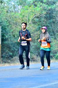 BIB: 42587, 41224
                            <button type="button" onclick="openModal(10211892)" class="btn btn-primary btn-sm float-right btn-popup" data-toggle="modal" data-target=".modal-high-quality">
                        <i class="fas fa-shopping-cart"></i> Add to Cart
                    </button>
                                            <button type="button" onclick="isThisMe(10211892, true)" class="btn btn-success btn-sm float-right btn-popup btn-isme hidden" data-toggle="tooltip" data-placement="bottom" title="นี่คือรูปของคุณใช่ไหม คลิกที่นี่เพื่อเอาเข้าอัลบั้ม">
                        <i class="fas fa-plus"></i> Add to album
                    </button>
                    <button type="button" onclick="isThisMe(10211892, false)" class="btn btn-warning btn-sm float-right btn-popup btn-isnotme hidden">
                        <i class="fas fa-ban"></i> Remove from album
                    </button>