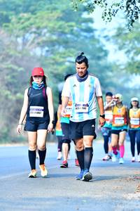 BIB: 4047, 45067
                            <button type="button" onclick="openModal(10220527)" class="btn btn-primary btn-sm float-right btn-popup" data-toggle="modal" data-target=".modal-high-quality">
                        <i class="fas fa-shopping-cart"></i> Add to Cart
                    </button>
                                            <button type="button" onclick="isThisMe(10220527, true)" class="btn btn-success btn-sm float-right btn-popup btn-isme hidden" data-toggle="tooltip" data-placement="bottom" title="นี่คือรูปของคุณใช่ไหม คลิกที่นี่เพื่อเอาเข้าอัลบั้ม">
                        <i class="fas fa-plus"></i> Add to album
                    </button>
                    <button type="button" onclick="isThisMe(10220527, false)" class="btn btn-warning btn-sm float-right btn-popup btn-isnotme hidden">
                        <i class="fas fa-ban"></i> Remove from album
                    </button>