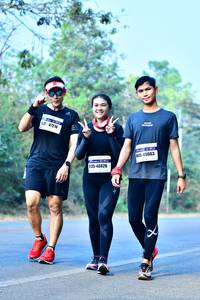 BIB: 47214, 45663, 40826
                            <button type="button" onclick="openModal(10210386)" class="btn btn-primary btn-sm float-right btn-popup" data-toggle="modal" data-target=".modal-high-quality">
                        <i class="fas fa-shopping-cart"></i> Add to Cart
                    </button>
                                            <button type="button" onclick="isThisMe(10210386, true)" class="btn btn-success btn-sm float-right btn-popup btn-isme hidden" data-toggle="tooltip" data-placement="bottom" title="นี่คือรูปของคุณใช่ไหม คลิกที่นี่เพื่อเอาเข้าอัลบั้ม">
                        <i class="fas fa-plus"></i> Add to album
                    </button>
                    <button type="button" onclick="isThisMe(10210386, false)" class="btn btn-warning btn-sm float-right btn-popup btn-isnotme hidden">
                        <i class="fas fa-ban"></i> Remove from album
                    </button>
