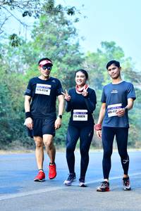BIB: 47214, 40826
                            <button type="button" onclick="openModal(10210368)" class="btn btn-primary btn-sm float-right btn-popup" data-toggle="modal" data-target=".modal-high-quality">
                        <i class="fas fa-shopping-cart"></i> Add to Cart
                    </button>
                                            <button type="button" onclick="isThisMe(10210368, true)" class="btn btn-success btn-sm float-right btn-popup btn-isme hidden" data-toggle="tooltip" data-placement="bottom" title="นี่คือรูปของคุณใช่ไหม คลิกที่นี่เพื่อเอาเข้าอัลบั้ม">
                        <i class="fas fa-plus"></i> Add to album
                    </button>
                    <button type="button" onclick="isThisMe(10210368, false)" class="btn btn-warning btn-sm float-right btn-popup btn-isnotme hidden">
                        <i class="fas fa-ban"></i> Remove from album
                    </button>