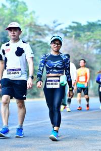 BIB: 46575, 40563
                            <button type="button" onclick="openModal(10215211)" class="btn btn-primary btn-sm float-right btn-popup" data-toggle="modal" data-target=".modal-high-quality">
                        <i class="fas fa-shopping-cart"></i> Add to Cart
                    </button>
                                            <button type="button" onclick="isThisMe(10215211, true)" class="btn btn-success btn-sm float-right btn-popup btn-isme hidden" data-toggle="tooltip" data-placement="bottom" title="นี่คือรูปของคุณใช่ไหม คลิกที่นี่เพื่อเอาเข้าอัลบั้ม">
                        <i class="fas fa-plus"></i> Add to album
                    </button>
                    <button type="button" onclick="isThisMe(10215211, false)" class="btn btn-warning btn-sm float-right btn-popup btn-isnotme hidden">
                        <i class="fas fa-ban"></i> Remove from album
                    </button>