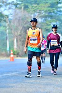 BIB: 42150, 40321
                            <button type="button" onclick="openModal(10186665)" class="btn btn-primary btn-sm float-right btn-popup" data-toggle="modal" data-target=".modal-high-quality">
                        <i class="fas fa-shopping-cart"></i> Add to Cart
                    </button>
                                            <button type="button" onclick="isThisMe(10186665, true)" class="btn btn-success btn-sm float-right btn-popup btn-isme hidden" data-toggle="tooltip" data-placement="bottom" title="นี่คือรูปของคุณใช่ไหม คลิกที่นี่เพื่อเอาเข้าอัลบั้ม">
                        <i class="fas fa-plus"></i> Add to album
                    </button>
                    <button type="button" onclick="isThisMe(10186665, false)" class="btn btn-warning btn-sm float-right btn-popup btn-isnotme hidden">
                        <i class="fas fa-ban"></i> Remove from album
                    </button>