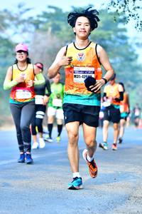 BIB: 426
                            <button type="button" onclick="openModal(10184341)" class="btn btn-primary btn-sm float-right btn-popup" data-toggle="modal" data-target=".modal-high-quality">
                        <i class="fas fa-shopping-cart"></i> Add to Cart
                    </button>
                                            <button type="button" onclick="isThisMe(10184341, true)" class="btn btn-success btn-sm float-right btn-popup btn-isme hidden" data-toggle="tooltip" data-placement="bottom" title="นี่คือรูปของคุณใช่ไหม คลิกที่นี่เพื่อเอาเข้าอัลบั้ม">
                        <i class="fas fa-plus"></i> Add to album
                    </button>
                    <button type="button" onclick="isThisMe(10184341, false)" class="btn btn-warning btn-sm float-right btn-popup btn-isnotme hidden">
                        <i class="fas fa-ban"></i> Remove from album
                    </button>