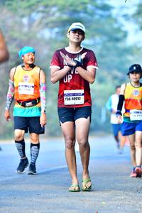 BIB: 40912
                            <button type="button" onclick="openModal(10185139)" class="btn btn-primary btn-sm float-right btn-popup" data-toggle="modal" data-target=".modal-high-quality">
                        <i class="fas fa-shopping-cart"></i> Add to Cart
                    </button>
                                            <button type="button" onclick="isThisMe(10185139, true)" class="btn btn-success btn-sm float-right btn-popup btn-isme hidden" data-toggle="tooltip" data-placement="bottom" title="นี่คือรูปของคุณใช่ไหม คลิกที่นี่เพื่อเอาเข้าอัลบั้ม">
                        <i class="fas fa-plus"></i> Add to album
                    </button>
                    <button type="button" onclick="isThisMe(10185139, false)" class="btn btn-warning btn-sm float-right btn-popup btn-isnotme hidden">
                        <i class="fas fa-ban"></i> Remove from album
                    </button>