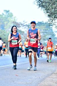 BIB: 25282, 26368
                            <button type="button" onclick="openModal(10383839)" class="btn btn-primary btn-sm float-right btn-popup" data-toggle="modal" data-target=".modal-high-quality">
                        <i class="fas fa-shopping-cart"></i> Add to Cart
                    </button>
                                            <button type="button" onclick="isThisMe(10383839, true)" class="btn btn-success btn-sm float-right btn-popup btn-isme hidden" data-toggle="tooltip" data-placement="bottom" title="นี่คือรูปของคุณใช่ไหม คลิกที่นี่เพื่อเอาเข้าอัลบั้ม">
                        <i class="fas fa-plus"></i> Add to album
                    </button>
                    <button type="button" onclick="isThisMe(10383839, false)" class="btn btn-warning btn-sm float-right btn-popup btn-isnotme hidden">
                        <i class="fas fa-ban"></i> Remove from album
                    </button>