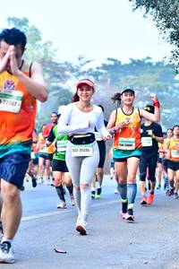 BIB: 25845, 25225
                            <button type="button" onclick="openModal(10379232)" class="btn btn-primary btn-sm float-right btn-popup" data-toggle="modal" data-target=".modal-high-quality">
                        <i class="fas fa-shopping-cart"></i> Add to Cart
                    </button>
                                            <button type="button" onclick="isThisMe(10379232, true)" class="btn btn-success btn-sm float-right btn-popup btn-isme hidden" data-toggle="tooltip" data-placement="bottom" title="นี่คือรูปของคุณใช่ไหม คลิกที่นี่เพื่อเอาเข้าอัลบั้ม">
                        <i class="fas fa-plus"></i> Add to album
                    </button>
                    <button type="button" onclick="isThisMe(10379232, false)" class="btn btn-warning btn-sm float-right btn-popup btn-isnotme hidden">
                        <i class="fas fa-ban"></i> Remove from album
                    </button>