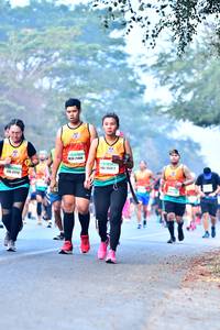 BIB: 2533
                            <button type="button" onclick="openModal(10380141)" class="btn btn-primary btn-sm float-right btn-popup" data-toggle="modal" data-target=".modal-high-quality">
                        <i class="fas fa-shopping-cart"></i> Add to Cart
                    </button>
                                            <button type="button" onclick="isThisMe(10380141, true)" class="btn btn-success btn-sm float-right btn-popup btn-isme hidden" data-toggle="tooltip" data-placement="bottom" title="นี่คือรูปของคุณใช่ไหม คลิกที่นี่เพื่อเอาเข้าอัลบั้ม">
                        <i class="fas fa-plus"></i> Add to album
                    </button>
                    <button type="button" onclick="isThisMe(10380141, false)" class="btn btn-warning btn-sm float-right btn-popup btn-isnotme hidden">
                        <i class="fas fa-ban"></i> Remove from album
                    </button>