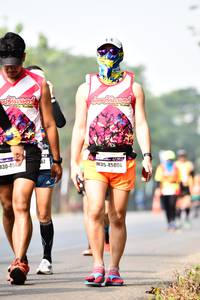 BIB: 464, 45806
                            <button type="button" onclick="openModal(10209234)" class="btn btn-primary btn-sm float-right btn-popup" data-toggle="modal" data-target=".modal-high-quality">
                        <i class="fas fa-shopping-cart"></i> Add to Cart
                    </button>
                                            <button type="button" onclick="isThisMe(10209234, true)" class="btn btn-success btn-sm float-right btn-popup btn-isme hidden" data-toggle="tooltip" data-placement="bottom" title="นี่คือรูปของคุณใช่ไหม คลิกที่นี่เพื่อเอาเข้าอัลบั้ม">
                        <i class="fas fa-plus"></i> Add to album
                    </button>
                    <button type="button" onclick="isThisMe(10209234, false)" class="btn btn-warning btn-sm float-right btn-popup btn-isnotme hidden">
                        <i class="fas fa-ban"></i> Remove from album
                    </button>