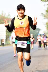 BIB: 421952, 41437
                            <button type="button" onclick="openModal(10201109)" class="btn btn-primary btn-sm float-right btn-popup" data-toggle="modal" data-target=".modal-high-quality">
                        <i class="fas fa-shopping-cart"></i> Add to Cart
                    </button>
                                            <button type="button" onclick="isThisMe(10201109, true)" class="btn btn-success btn-sm float-right btn-popup btn-isme hidden" data-toggle="tooltip" data-placement="bottom" title="นี่คือรูปของคุณใช่ไหม คลิกที่นี่เพื่อเอาเข้าอัลบั้ม">
                        <i class="fas fa-plus"></i> Add to album
                    </button>
                    <button type="button" onclick="isThisMe(10201109, false)" class="btn btn-warning btn-sm float-right btn-popup btn-isnotme hidden">
                        <i class="fas fa-ban"></i> Remove from album
                    </button>