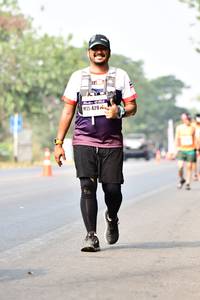 BIB: 428
                            <button type="button" onclick="openModal(10210625)" class="btn btn-primary btn-sm float-right btn-popup" data-toggle="modal" data-target=".modal-high-quality">
                        <i class="fas fa-shopping-cart"></i> Add to Cart
                    </button>
                                            <button type="button" onclick="isThisMe(10210625, true)" class="btn btn-success btn-sm float-right btn-popup btn-isme hidden" data-toggle="tooltip" data-placement="bottom" title="นี่คือรูปของคุณใช่ไหม คลิกที่นี่เพื่อเอาเข้าอัลบั้ม">
                        <i class="fas fa-plus"></i> Add to album
                    </button>
                    <button type="button" onclick="isThisMe(10210625, false)" class="btn btn-warning btn-sm float-right btn-popup btn-isnotme hidden">
                        <i class="fas fa-ban"></i> Remove from album
                    </button>