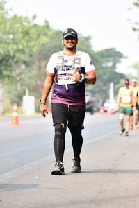 BIB: 4281
                            <button type="button" onclick="openModal(10210624)" class="btn btn-primary btn-sm float-right btn-popup" data-toggle="modal" data-target=".modal-high-quality">
                        <i class="fas fa-shopping-cart"></i> Add to Cart
                    </button>
                                            <button type="button" onclick="isThisMe(10210624, true)" class="btn btn-success btn-sm float-right btn-popup btn-isme hidden" data-toggle="tooltip" data-placement="bottom" title="นี่คือรูปของคุณใช่ไหม คลิกที่นี่เพื่อเอาเข้าอัลบั้ม">
                        <i class="fas fa-plus"></i> Add to album
                    </button>
                    <button type="button" onclick="isThisMe(10210624, false)" class="btn btn-warning btn-sm float-right btn-popup btn-isnotme hidden">
                        <i class="fas fa-ban"></i> Remove from album
                    </button>