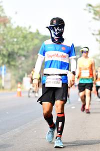 BIB: 40324
                            <button type="button" onclick="openModal(10210771)" class="btn btn-primary btn-sm float-right btn-popup" data-toggle="modal" data-target=".modal-high-quality">
                        <i class="fas fa-shopping-cart"></i> Add to Cart
                    </button>
                                            <button type="button" onclick="isThisMe(10210771, true)" class="btn btn-success btn-sm float-right btn-popup btn-isme hidden" data-toggle="tooltip" data-placement="bottom" title="นี่คือรูปของคุณใช่ไหม คลิกที่นี่เพื่อเอาเข้าอัลบั้ม">
                        <i class="fas fa-plus"></i> Add to album
                    </button>
                    <button type="button" onclick="isThisMe(10210771, false)" class="btn btn-warning btn-sm float-right btn-popup btn-isnotme hidden">
                        <i class="fas fa-ban"></i> Remove from album
                    </button>